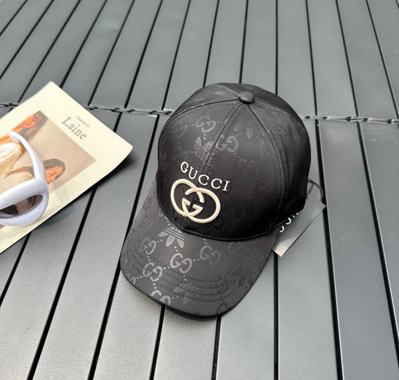 GUCCI Gucci 2023 new simple baseball cap, very trendy! Casual sports models, classic production, super good with clothes!