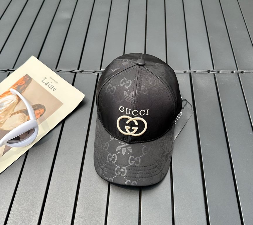 GUCCI Gucci 2023 new simple baseball cap, very trendy! Casual sports models, classic production, super good with clothes!