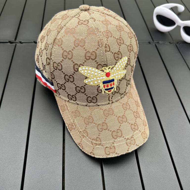 Gucci Gucci new original single baseball cap, exquisite pure also grunge very feeling, cool and very stylish, counter out of stock popular, quality is super!