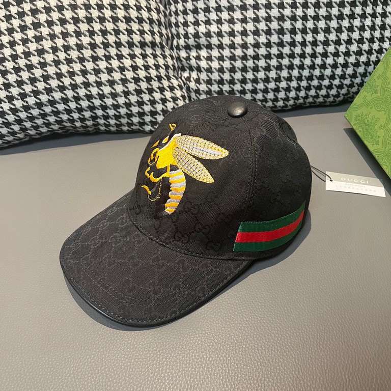 Gucci Baseball Cap, Gucci Baseball Cap, Gucci Baseball Cap.With box bag, Gucci (Gucci) original single baseball cap, large bee embroidery, 11 open mold customized, heavy embroidery, details comparable to the counter, the