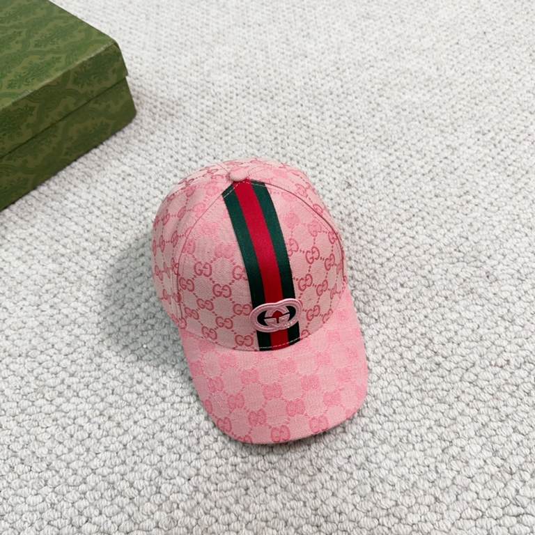 Gucci baseball cap  GUCCI  official website new, baseball cap, original single quality fire attack    Craft is very exquisite High-grade atmosphere upscale! Low-key luxury, easy to carry! Running quantity!