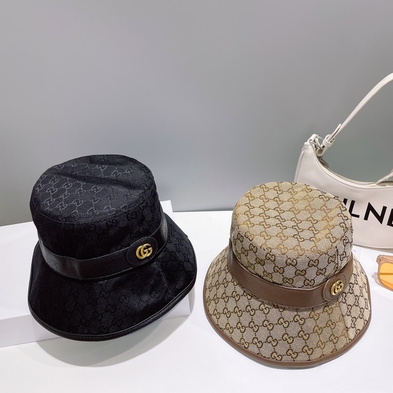 Original qualityGUCCI Gucci fisherman's hat   official website new Gucci fisherman's hat is on fire Craft is very exquisite High-grade atmosphere upscale! Low-key luxury, easy to carry!