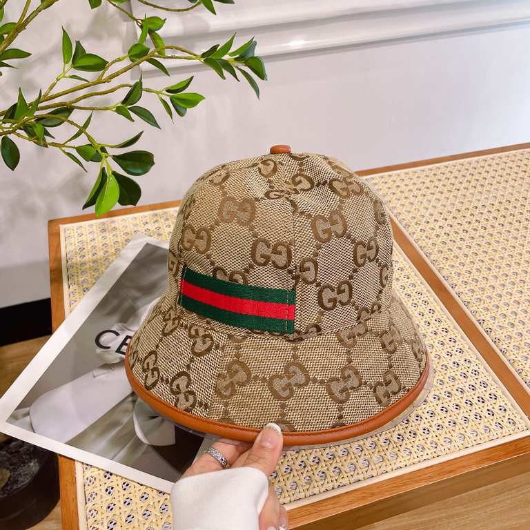 GuccI old flower logo fisherman hat2023 new double C big logo jacquard craft couples with the same models