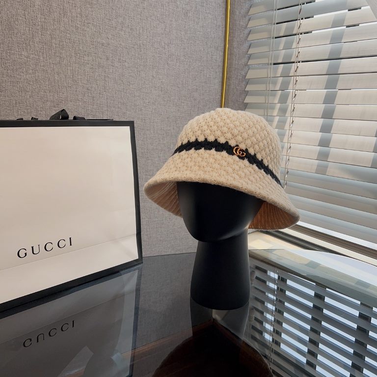 Special  Gucci Gucci   knitted hat women's fall and winter color clashing show face small knitted fisherman hat tide Korean version of the hundred matching woolen basin hat can be folded