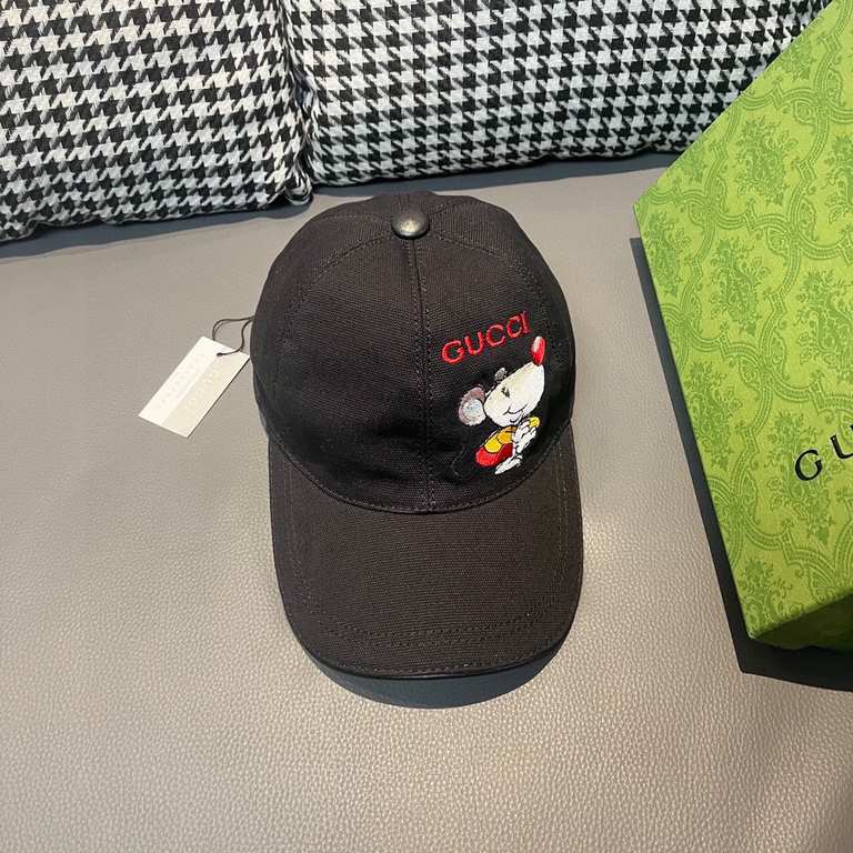 Gucci Mouse, Gucci Mouse, Gucci Mouse.With box cloth bag, Gucci (Gucci) four seasons models baseball cap, Gucci mouse, 11 open mold customized, heavy embroidery, details comparable to the counter, the original canvas mat