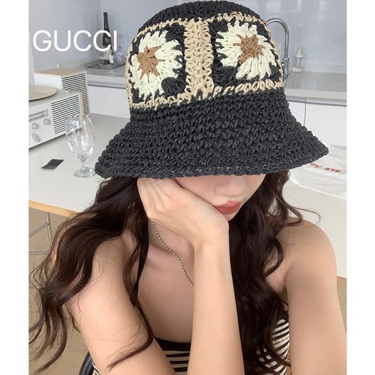 GUCCI Gucci 2023 new straw hat women's summer sunscreen sun hat sub seaside beach foldable fisherman hat travel sun hat