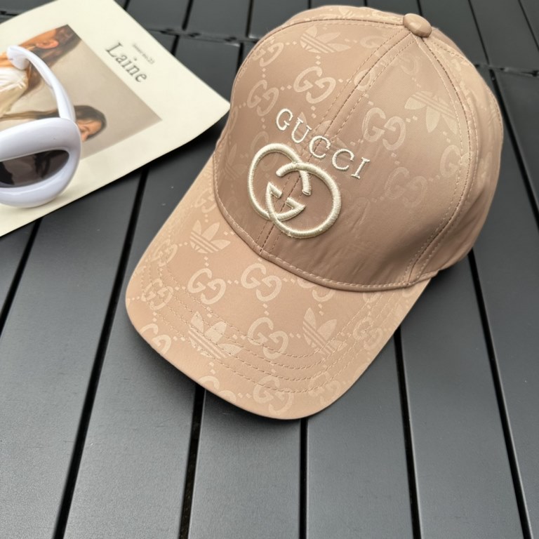 GUCCI Gucci 2023 new simple baseball cap, very trendy! Casual sports models, classic production, super good with clothes!