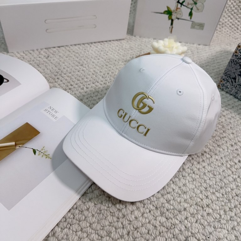 GUCCI Gucci new counter synchronization baseball cap   big brand models super good with, hurry to get!