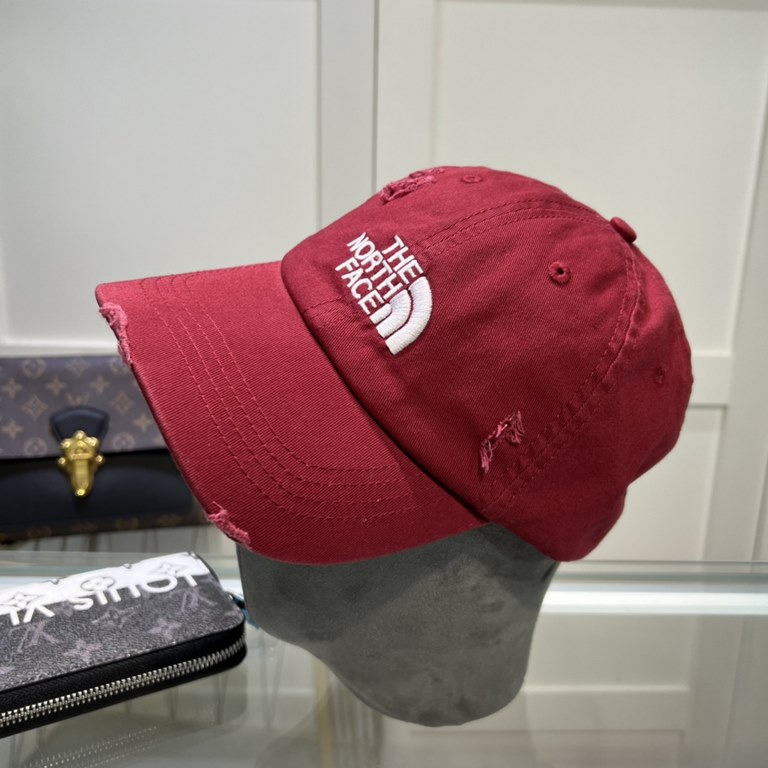 With dust bagGucci baseball cap co-branded North Face  GUCCI baseball cap   official website new Gucci baseball cap, the original quality of the single fire attack    The craftsmanship is very exquisite High-grade atmosp