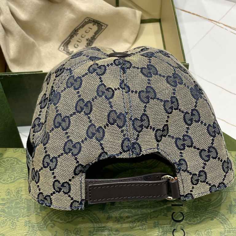 Gucci (Gucci) classic original single baseball cap     counter 11 open mold customized, the highest version, the original canvas material   head layer cowhide, cotton lining, light and breathable! In-kind shooting, four 