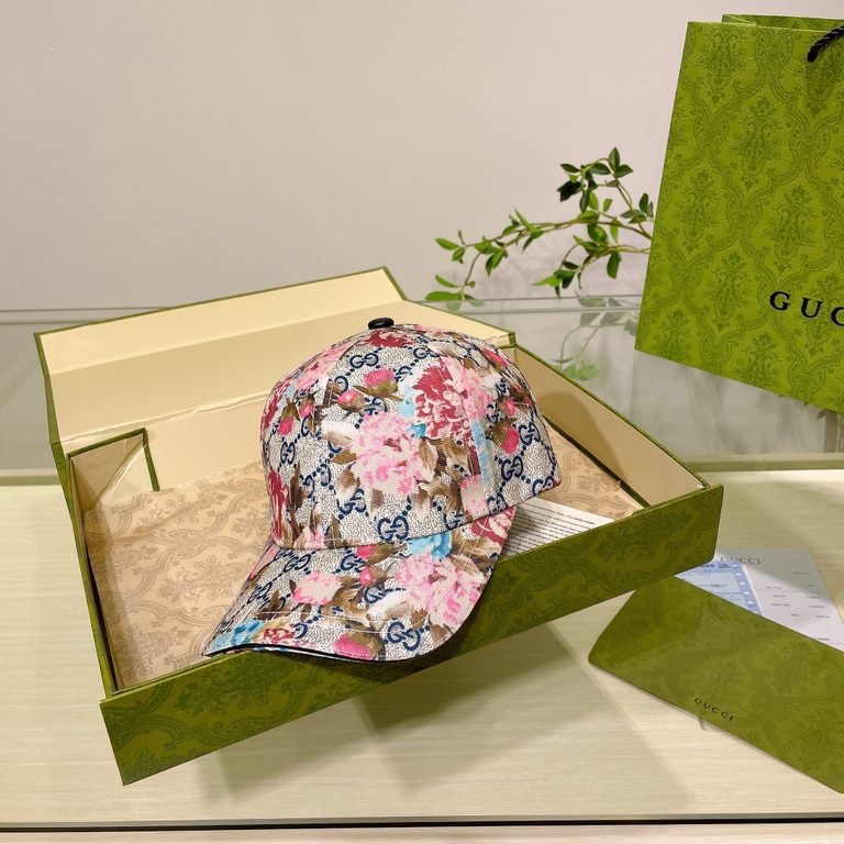 Gucci GUCCI baseball cap, official website new, baseball cap, original single quality fire attack    Craft is very exquisite High-grade atmosphere upscale! Low-key luxury, easy to carry! Running quantity!