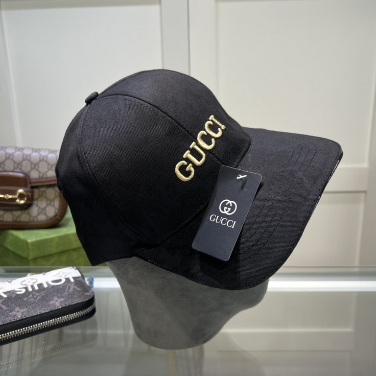 Gucci baseball cap  GUCCI baseball cap   official website new, baseball cap, original single quality fire attack    Craft is very exquisite High-grade atmosphere upscale! Low-key luxury, easy to carry!