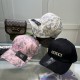 Gucci baseball cap  GUCCI baseball cap   official website new, baseball cap, original single quality fire attack    Craft is very exquisite High-grade atmosphere upscale! Low-key luxury, easy to carry!