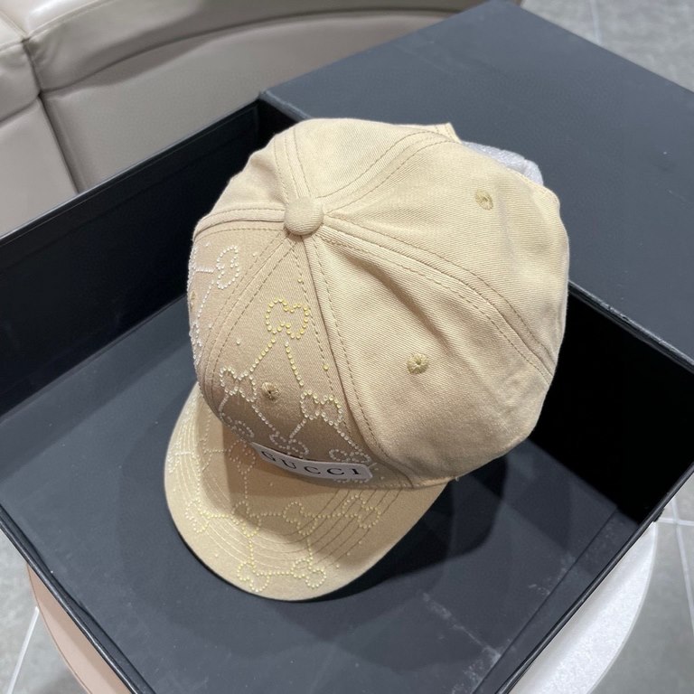 Gucci (Gucci) new original single baseball cap, 11 open mold customized, original canvas material, the generation of the purchase of popular, men and women can be used with models, the quality is superb! Base head circum