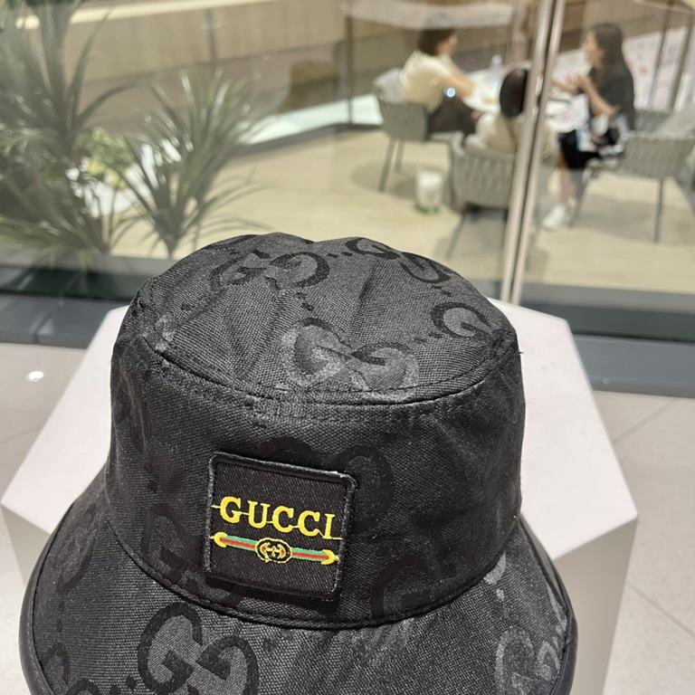 Gucci Gucci classic original single fisherman's hat, exquisite pure and also grungy very feeling, cool and stylish, counter out of stock popular, the quality is superb!