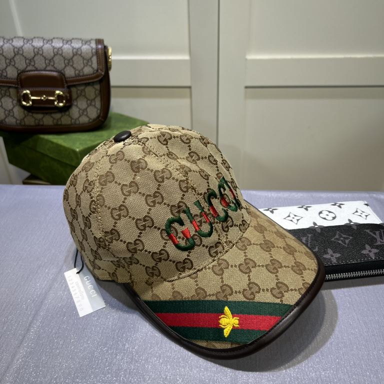 Gucci (Gucci) classic original single baseball cap, 11 open mold customized, original canvas material   head layer cowhide, British and awesome quality! Cotton lining, base head circumference 56, patch adjustable.