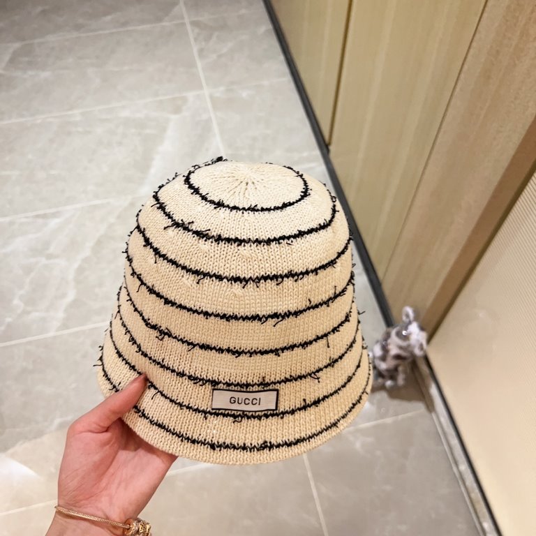 with dust bag [GUCCI Gucci] 2023 new straw striped fashion small bucket hat fisherman's hat, the big models are super good with, hurry up to get!