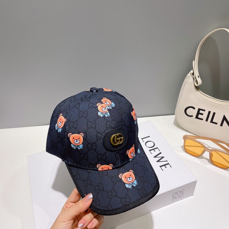 Gucci baseball cap  GUCCI  official website new, baseball cap, original single quality fire attack    The craft is very exquisite High-grade atmosphere upscale! Low-key luxury, easy to carry! Running quantity!