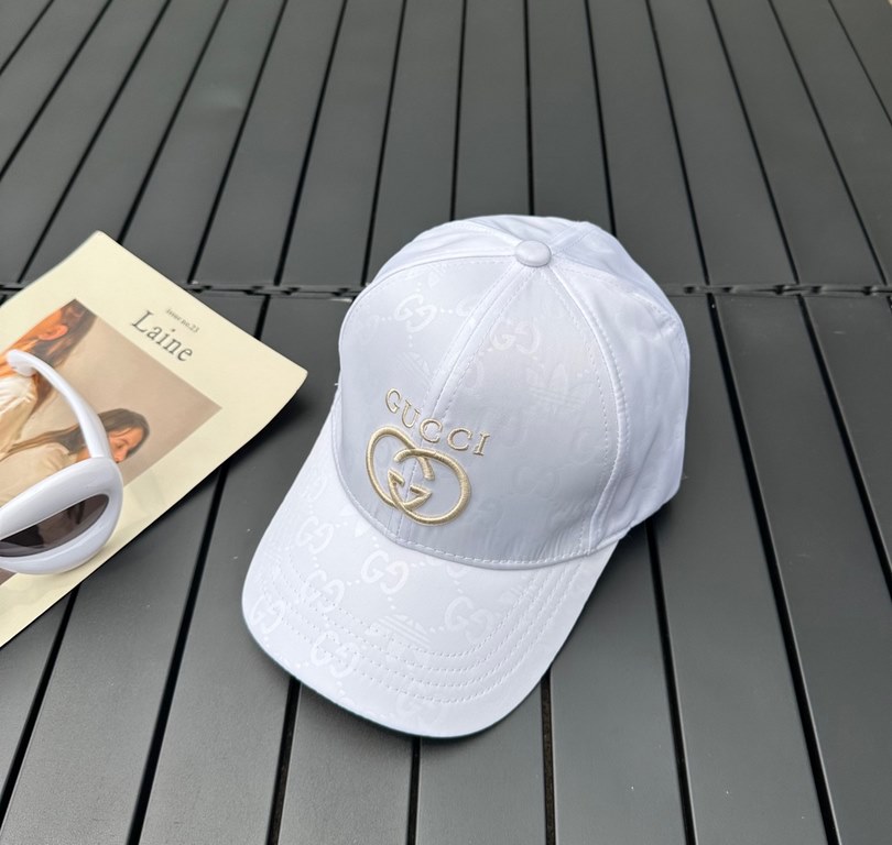 GUCCI Gucci 2023 new simple baseball cap, very trendy! Casual sports models, classic production, super good with clothes!