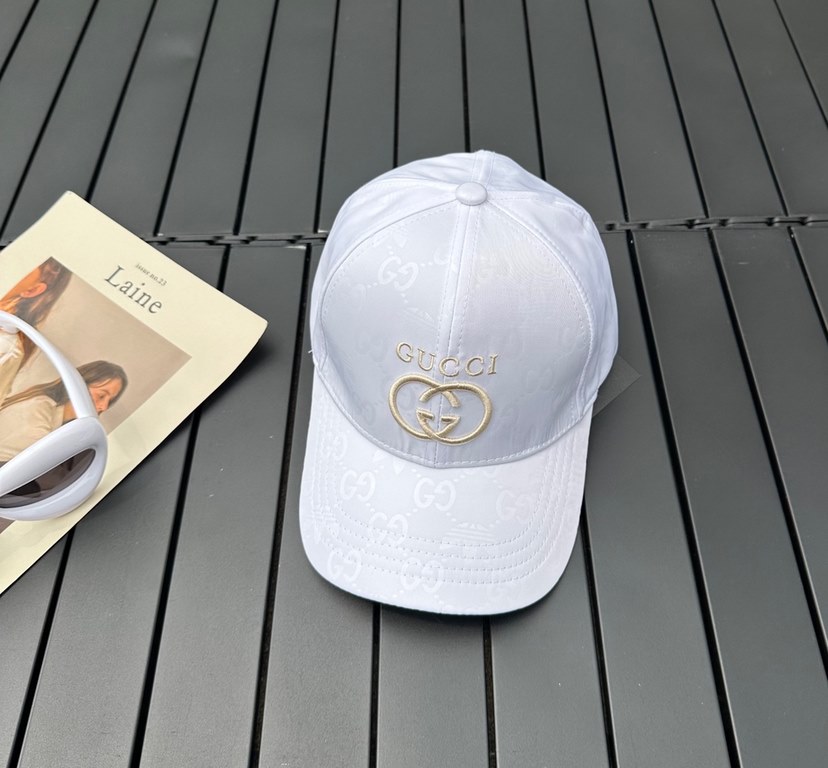 GUCCI Gucci 2023 new simple baseball cap, very trendy! Casual sports models, classic production, super good with clothes!