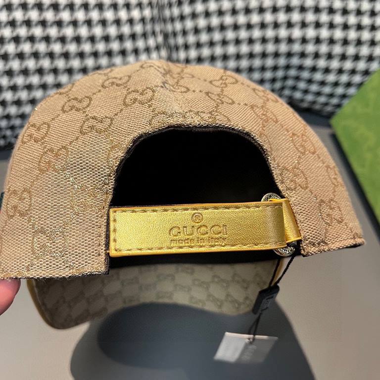 With box bag, Gucci (Gucci) classic original single baseball cap     gold silk logo. counter 11 open mold customized, the highest version, the original canvas material   head layer cowhide, cotton lining, lightweight and