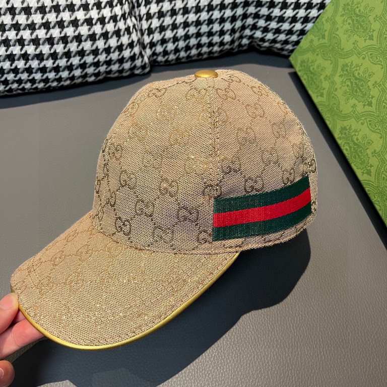 With box bag, Gucci (Gucci) classic original single baseball cap     gold silk logo. counter 11 open mold customized, the highest version, the original canvas material   head layer cowhide, cotton lining, lightweight and