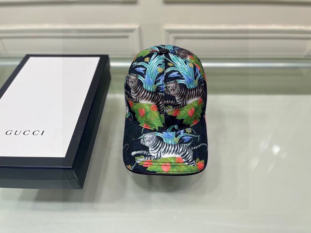 With box cloth bag, Gucci (Gucci) new original single baseball cap, jungle tiger, counter 11 open mold customized, original canvas material   head layer cowhide, cotton lining, lightweight and breathable! Awesome quality