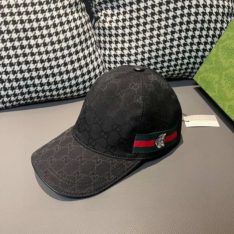 Gucci baseball cap.With box bag, Gucci (Gucci) new original single baseball cap, tiger head webbing, 11 open mold customized, heavy embroidery, details comparable to the counter, the original canvas material   head layer