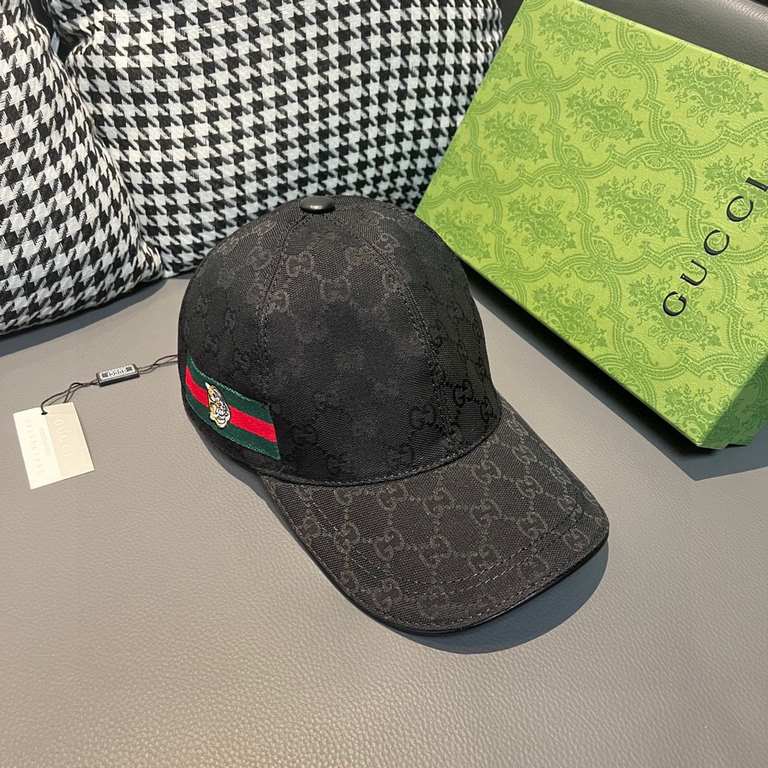 Gucci baseball cap.With box bag, Gucci (Gucci) new original single baseball cap, tiger head webbing, 11 open mold customized, heavy embroidery, details comparable to the counter, the original canvas material   head layer