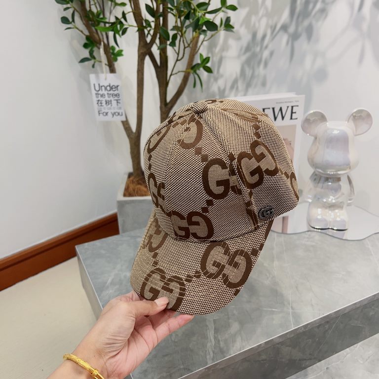 Gucci Gucci new baseball cap, in stock in seconds!  Simple and fashionable super unbeatable looking hat! Advantages of original goods over other hats