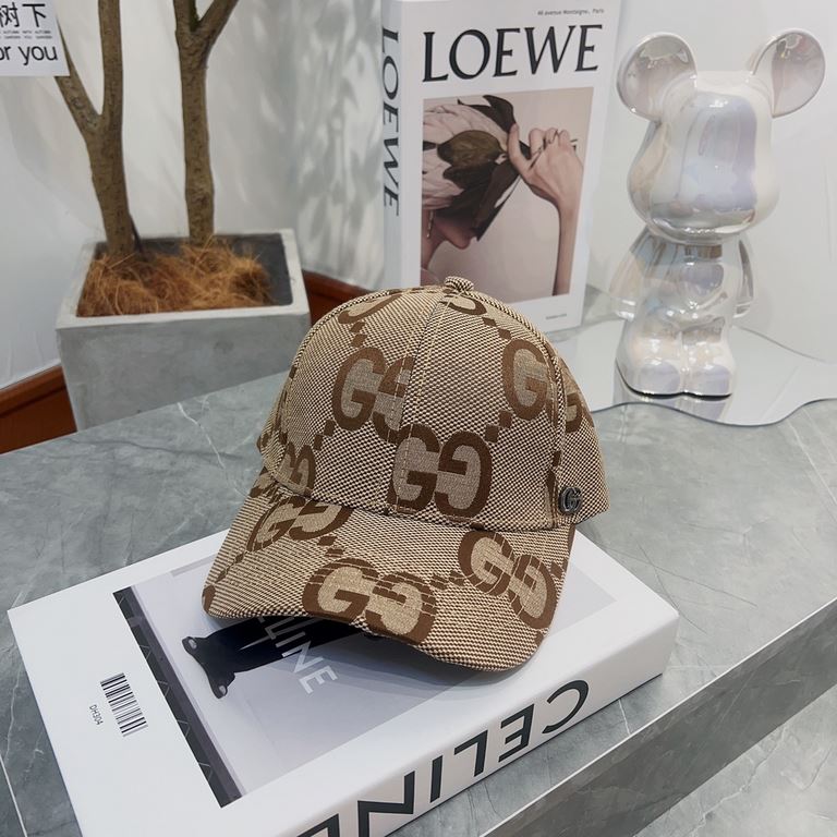 Gucci Gucci new baseball cap, in stock in seconds!  Simple and fashionable super unbeatable looking hat! Advantages of original goods over other hats