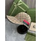 Special GUCCI original customized 11 open mold custom cowboy hat both the brand's traditional luxury connotation and modern streetwear aesthetics to show the design personality of the spring and summer series The cap is 