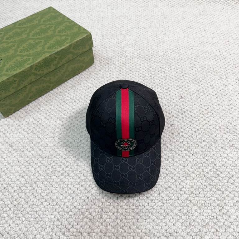 Gucci baseball cap  GUCCI  official website new, baseball cap, original single quality fire attack    Craft is very exquisite High-grade atmosphere upscale! Low-key luxury, easy to carry! Running quantity!