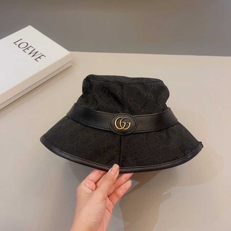 Gucci (Gucci) new original single fisherman's hat    wrapped double G, 11 open mold customization, original canvas material   cowhide micro-labeling, cotton lining, lightweight and breathable, in-kind shooting! Basic hea