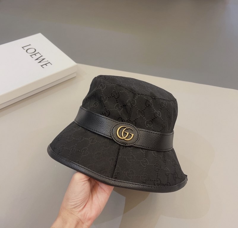 Gucci (Gucci) new original single fisherman's hat    wrapped double G, 11 open mold customization, original canvas material   cowhide micro-labeling, cotton lining, lightweight and breathable, in-kind shooting! Basic hea