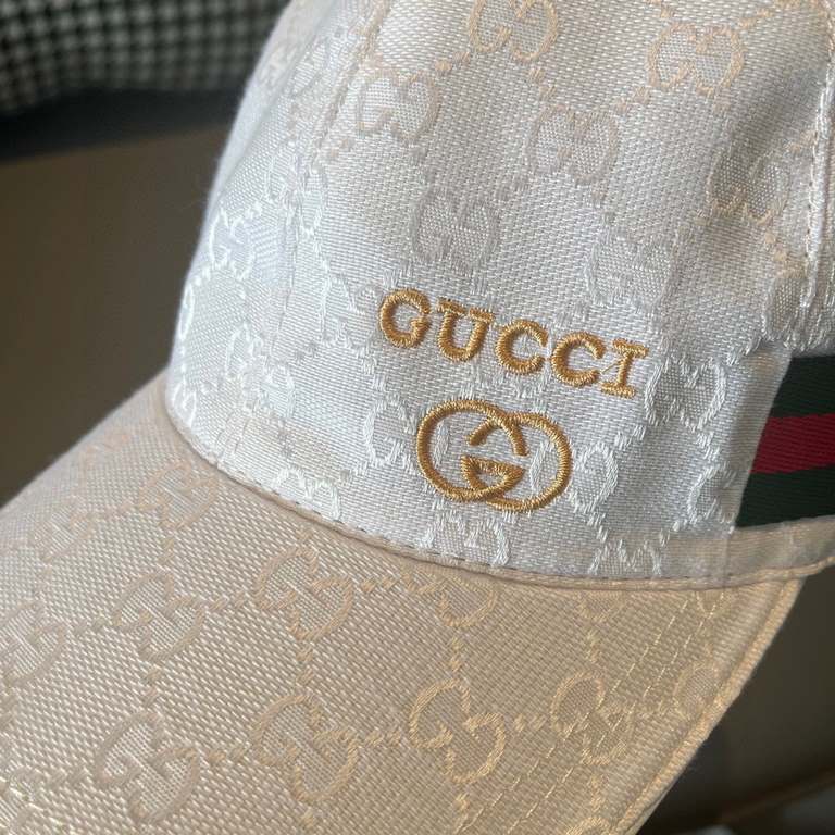 TheWannabe classic model shipment!With box cloth bag, Gucci (Gucci) classic original single baseball cap     gold small embroidery, counter 11 open mold customized, the highest version, the original canvas material   hea