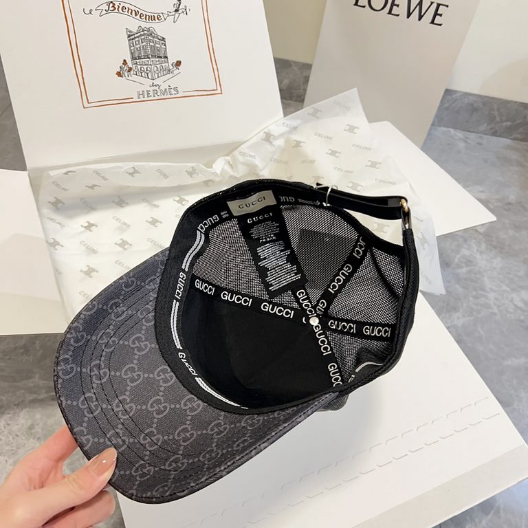 Special price   with dust bag. [GUCCI Gucci] 2024 spring and summer new hollow splicing baseball cap, classic leather unisex