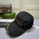 Gucci (Gucci) classic original single baseball cap, 11 open mold customized, original canvas material   head layer cowhide, British and awesome quality! Cotton lining, base head circumference 56, patch adjustable.