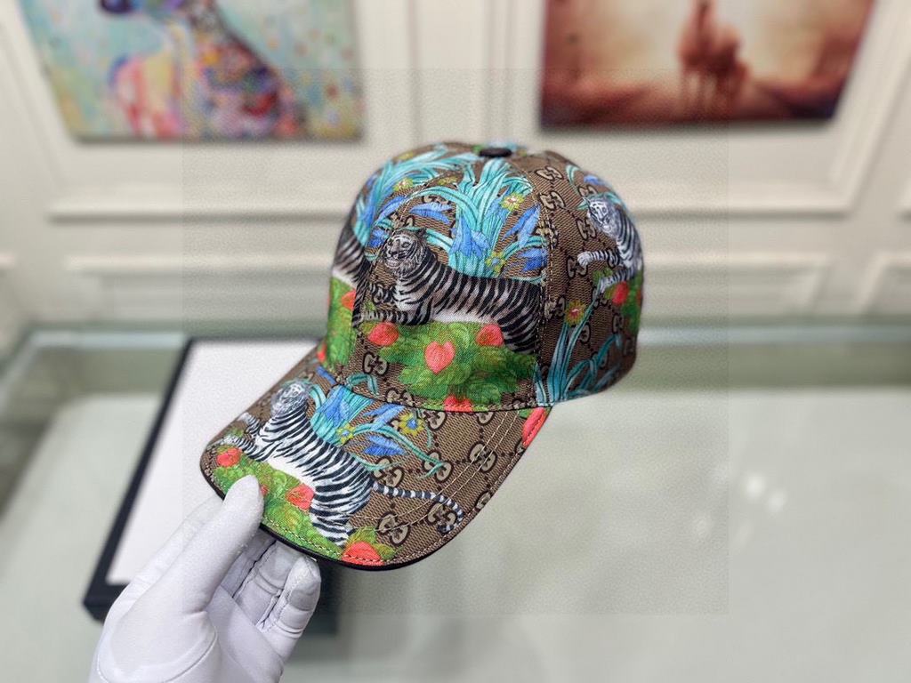 With box cloth bag, Gucci (Gucci) new original single baseball cap, jungle tiger, counter 11 open mold customized, original canvas material   head layer cowhide, cotton lining, lightweight and breathable! Awesome quality