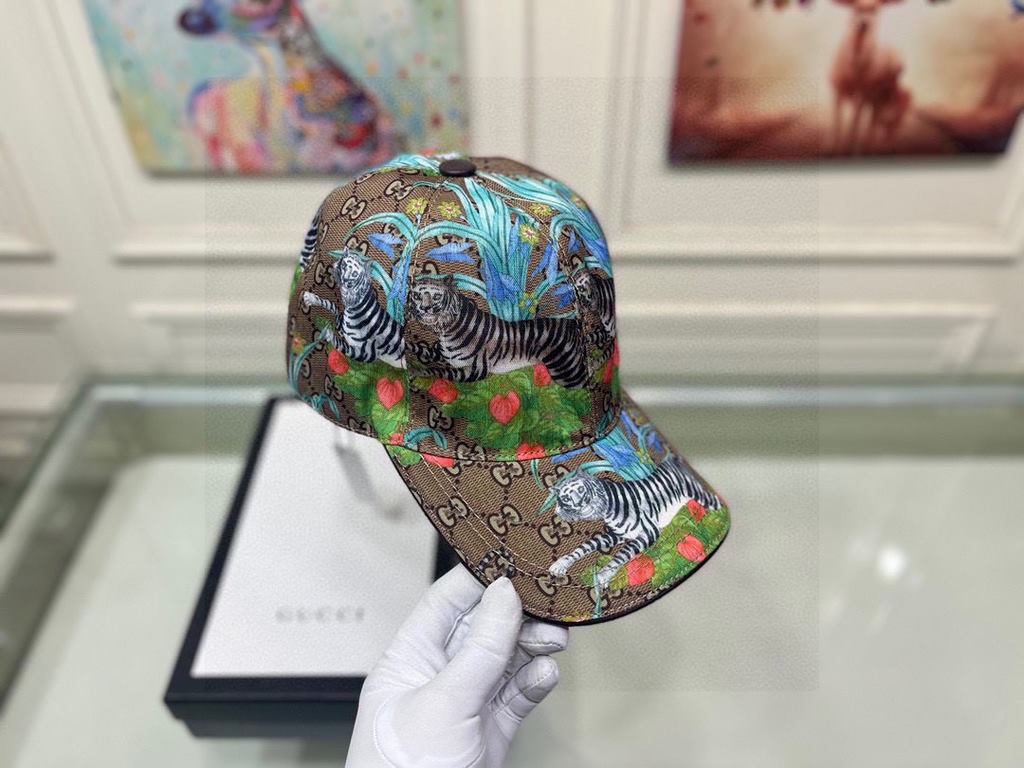 With box cloth bag, Gucci (Gucci) new original single baseball cap, jungle tiger, counter 11 open mold customized, original canvas material   head layer cowhide, cotton lining, lightweight and breathable! Awesome quality