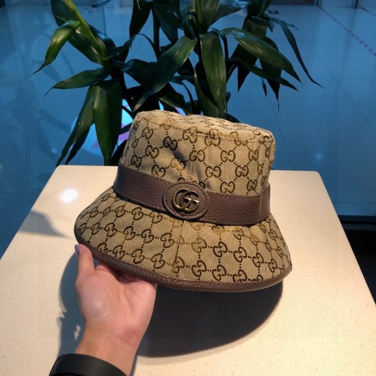 Gucci (Gucci) new original single fisherman's hat    wrapped double G, 11 open mold customization, original canvas material   cowhide micro-labeling, cotton lining, lightweight and breathable, in-kind shooting! Basic hea