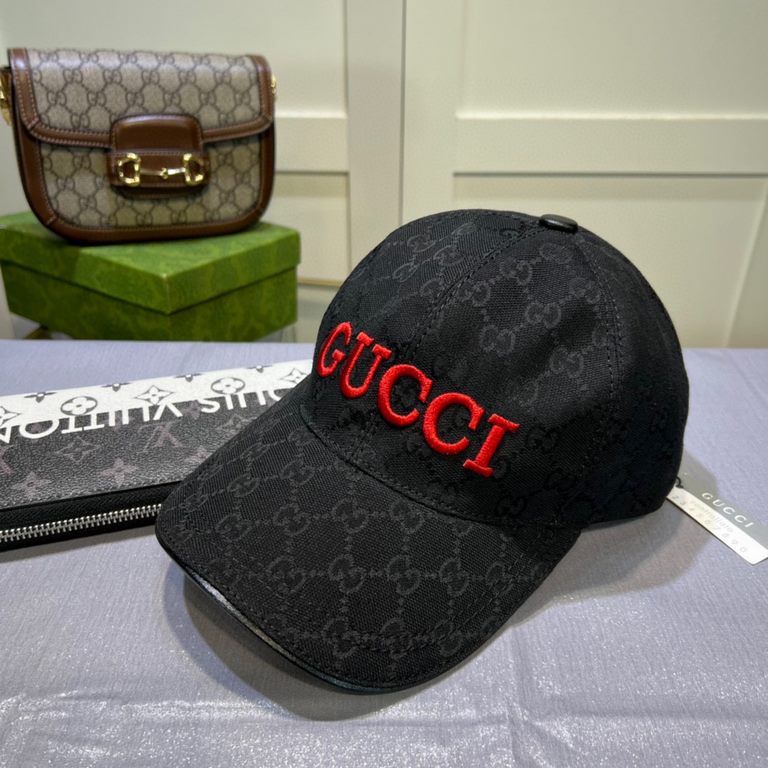 Gucci (Gucci) classic original single baseball cap, double G denim jacquard, retro design, counter 11 open mold order! Original denim fabric   head layer cowhide, lightweight and breathable! In-kind shooting, men and wom