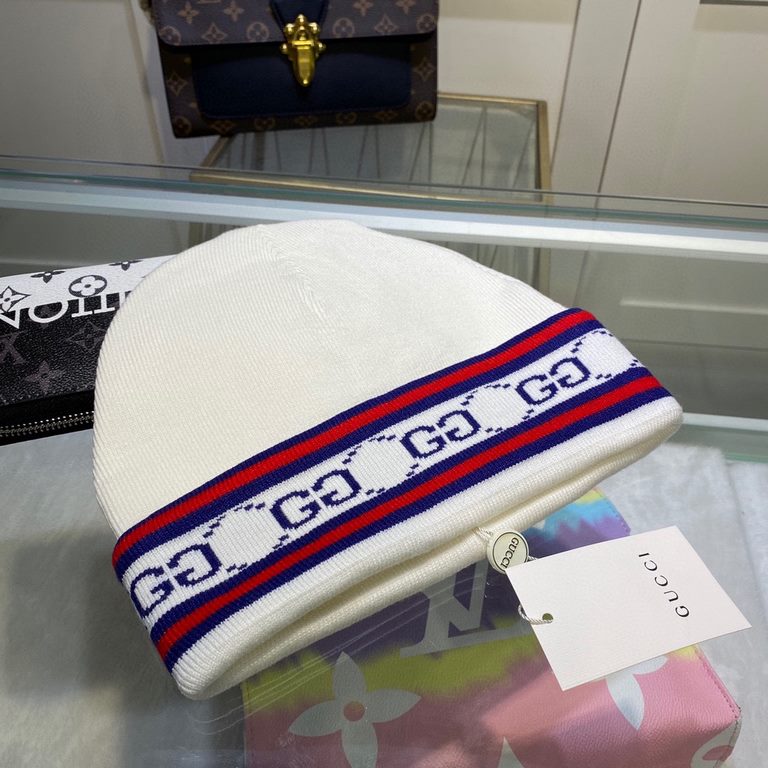 GUCCI Gucci original single hat official website new hair band decorated knitted cap, love] [love] wool cashmere double layer hat    warm and stylish, simple and generous, more fashionable high-end atmosphere!