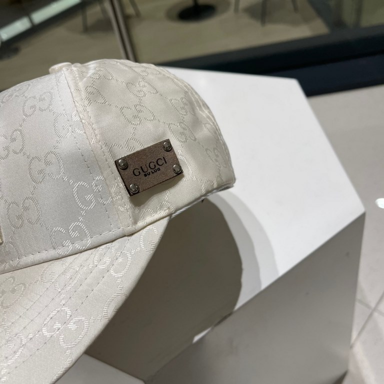 [GUCCI Gucci] 2023 counter new simple embroidery model baseball cap, very trendy! Casual sports models, classic production, super good with clothes!