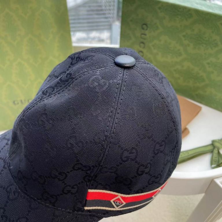 With box cloth bag, Gucci (Gucci) latest original single baseball cap, double G webbing. Counter 11 open mold customized, the highest version, the original canvas material   head cowhide, lightweight and breathable! In-k