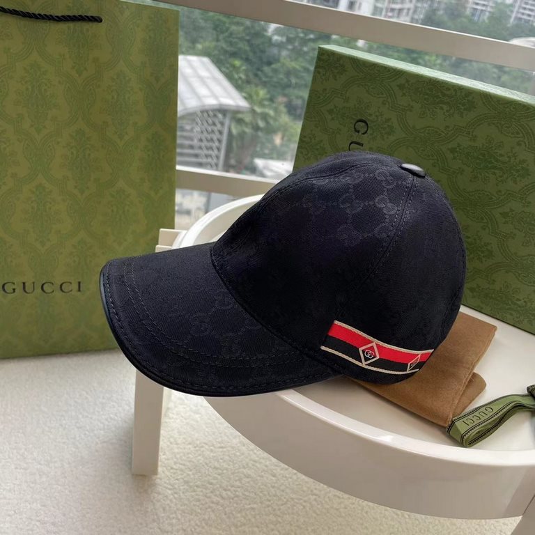 With box cloth bag, Gucci (Gucci) latest original single baseball cap, double G webbing. Counter 11 open mold customized, the highest version, the original canvas material   head cowhide, lightweight and breathable! In-k