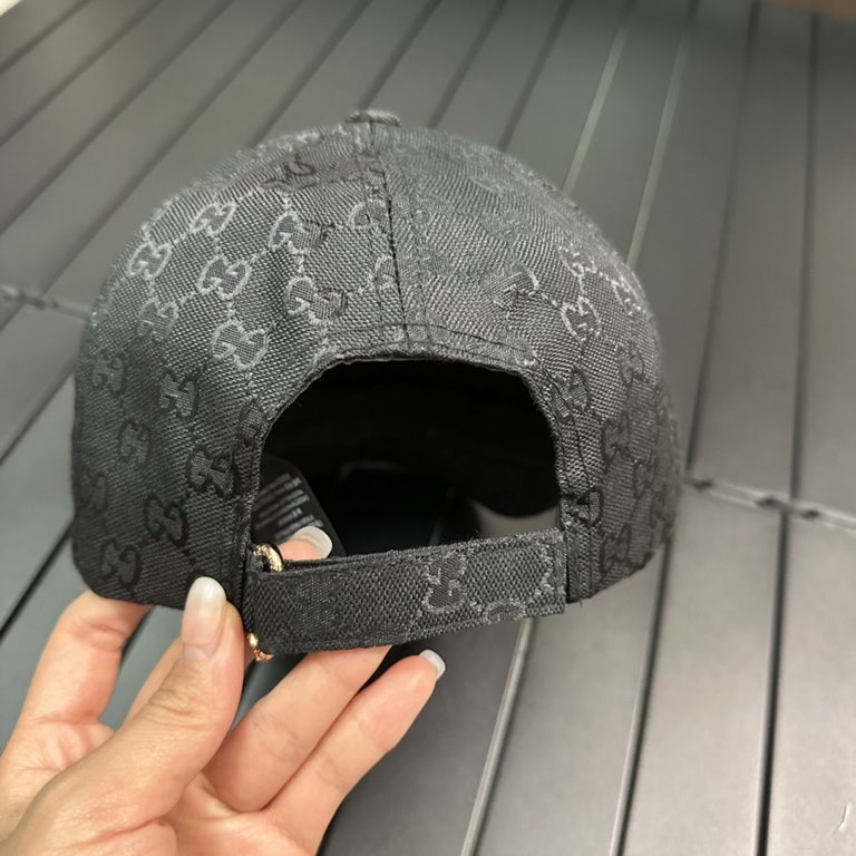 [GUCCI Gucci] 2023 counter new simple embroidery model baseball cap, very trendy! Casual sports models, classic production, super good with clothes!