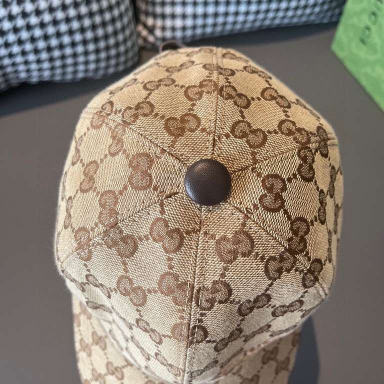 TheWannabe classic model shipment!With box cloth bag, Gucci (Gucci) classic original single baseball cap     gold small embroidery, counter 11 open mold customized, the highest version, the original canvas material   hea