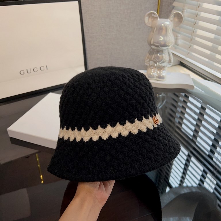 Special  Gucci Gucci   knitted hat women's fall and winter color clashing show face small knitted fisherman hat tide Korean version of the hundred matching woolen basin hat can be folded