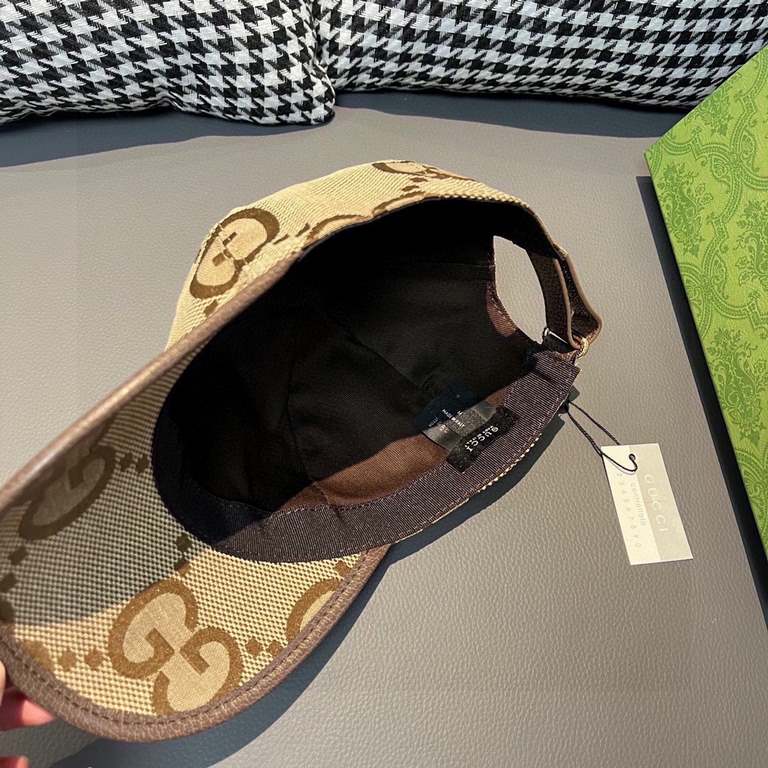 With packaging cloth bag, Gucci Gucci new original single baseball cap, large double G, counter 11 open mold customized, original canvas fabric   head layer cowhide, lightweight and breathable! Base head circumference 56